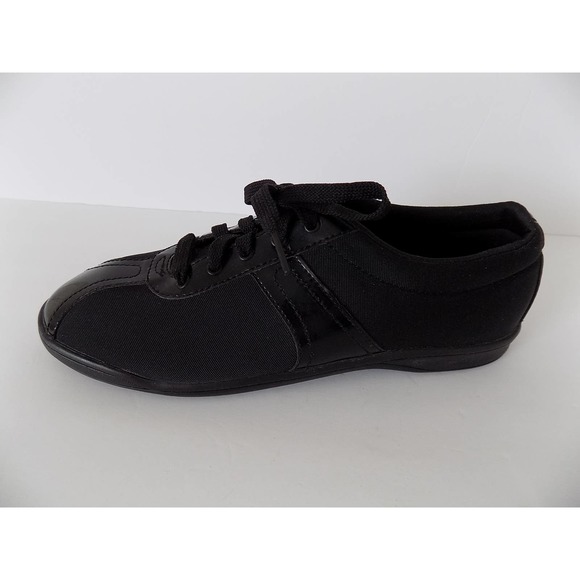Easy Spirit Shoes - Easy Spirit Esoncue black sneaker walking shoe size 10.5